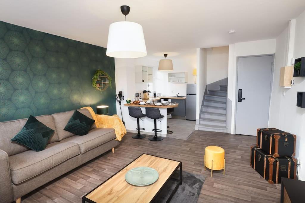 N3 Des Etudes Duplex Hypercentre Wifi Conciergeriedamecarcas Apartment Carcassonne Exterior foto