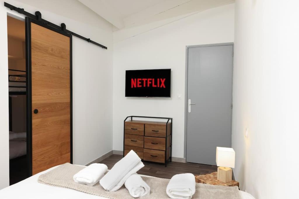 N3 Des Etudes Duplex Hypercentre Wifi Conciergeriedamecarcas Apartment Carcassonne Exterior foto
